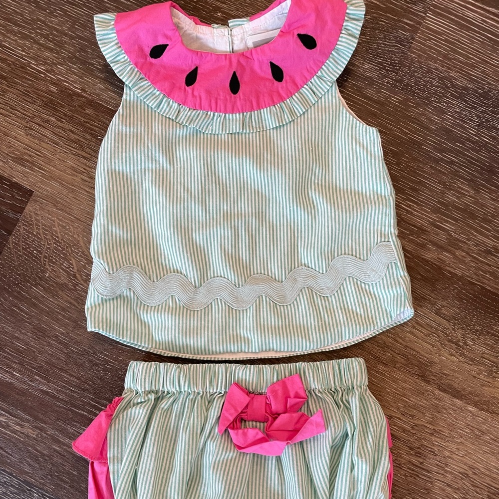 NWOT Lil Cactus top and bloomers 18-24m